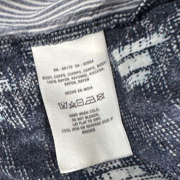 Velvet By Graham & Spencer Navy/White Narvan Ikat Jumpsuit Sz XL - Picture 6 of 8